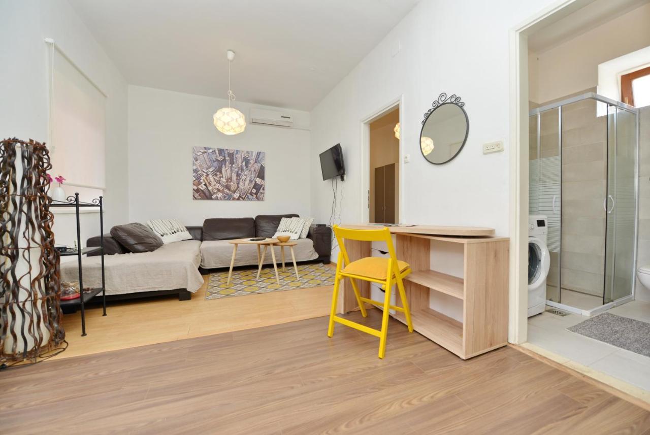 Apartman Perovic ซาดาร์ ภายนอก รูปภาพ
