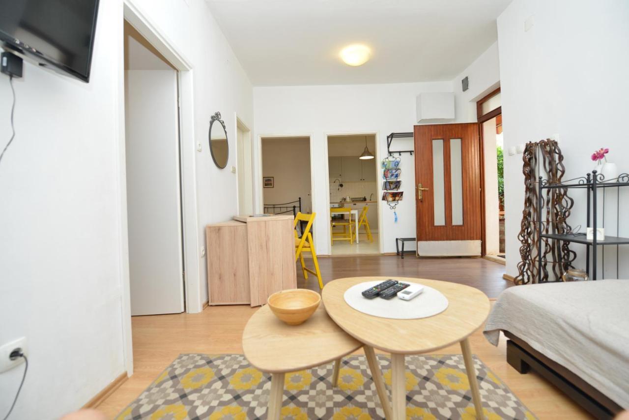 Apartman Perovic ซาดาร์ ภายนอก รูปภาพ