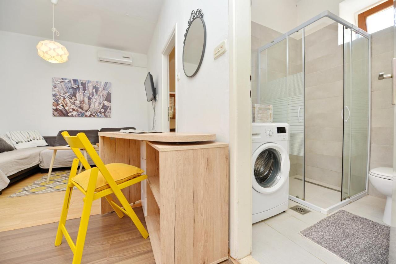 Apartman Perovic ซาดาร์ ภายนอก รูปภาพ