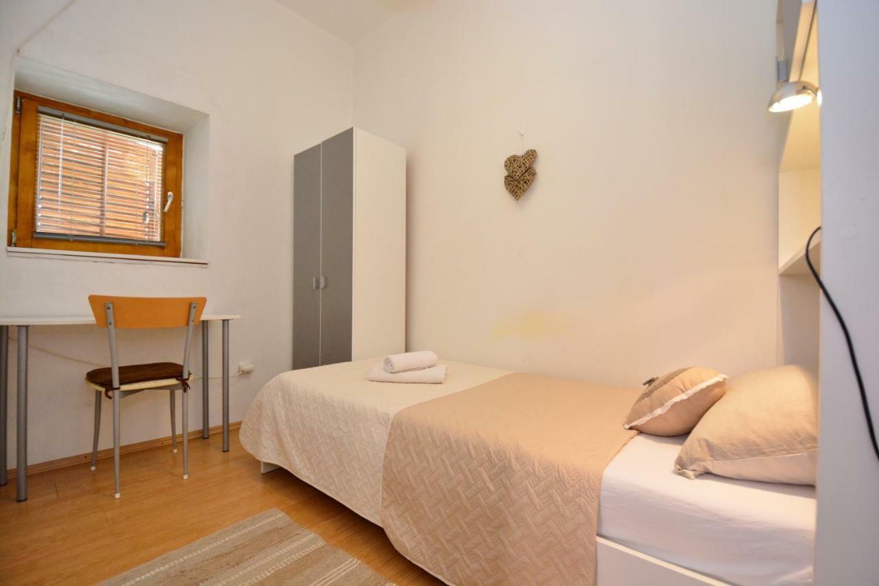 Apartman Perovic ซาดาร์ ภายนอก รูปภาพ